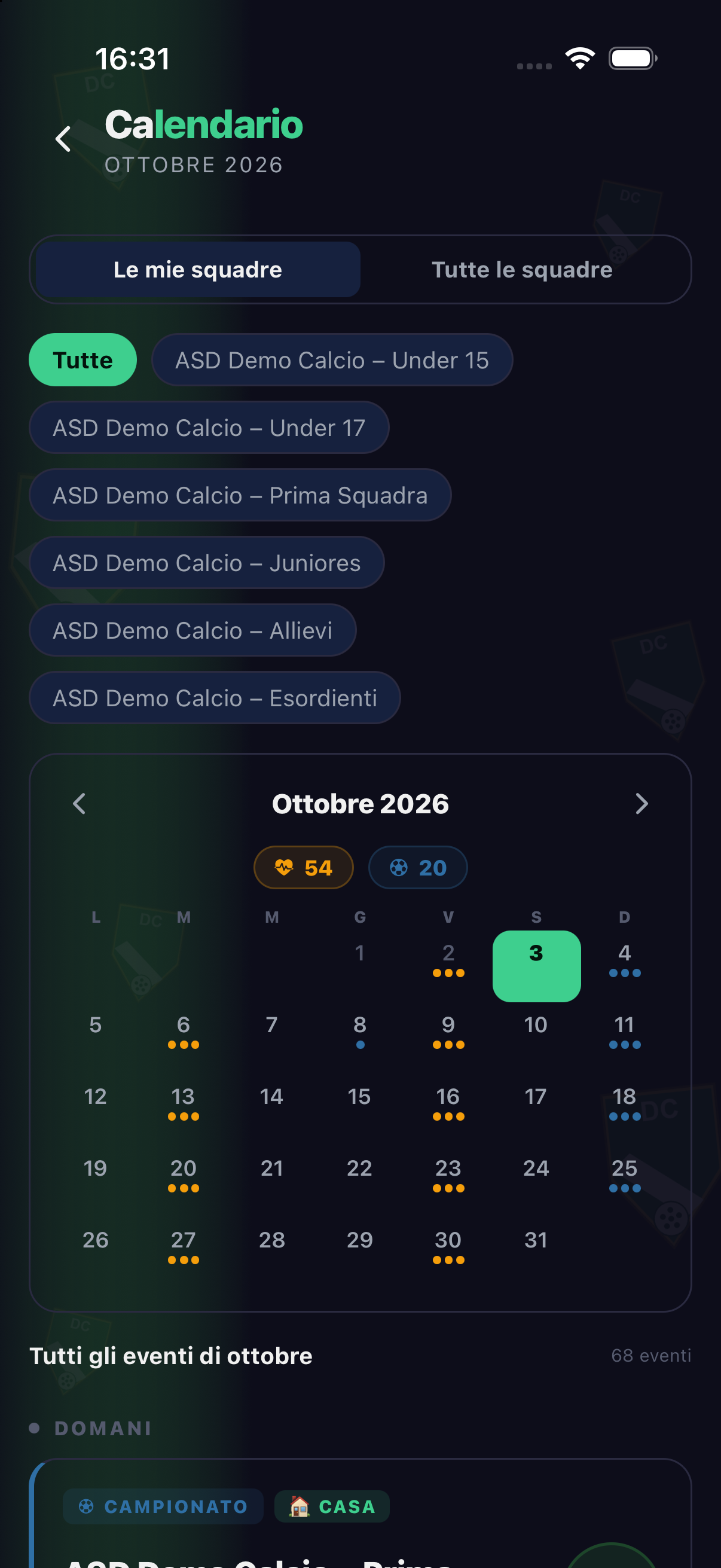 Calendario mensile in app mobile con partite e allenamenti